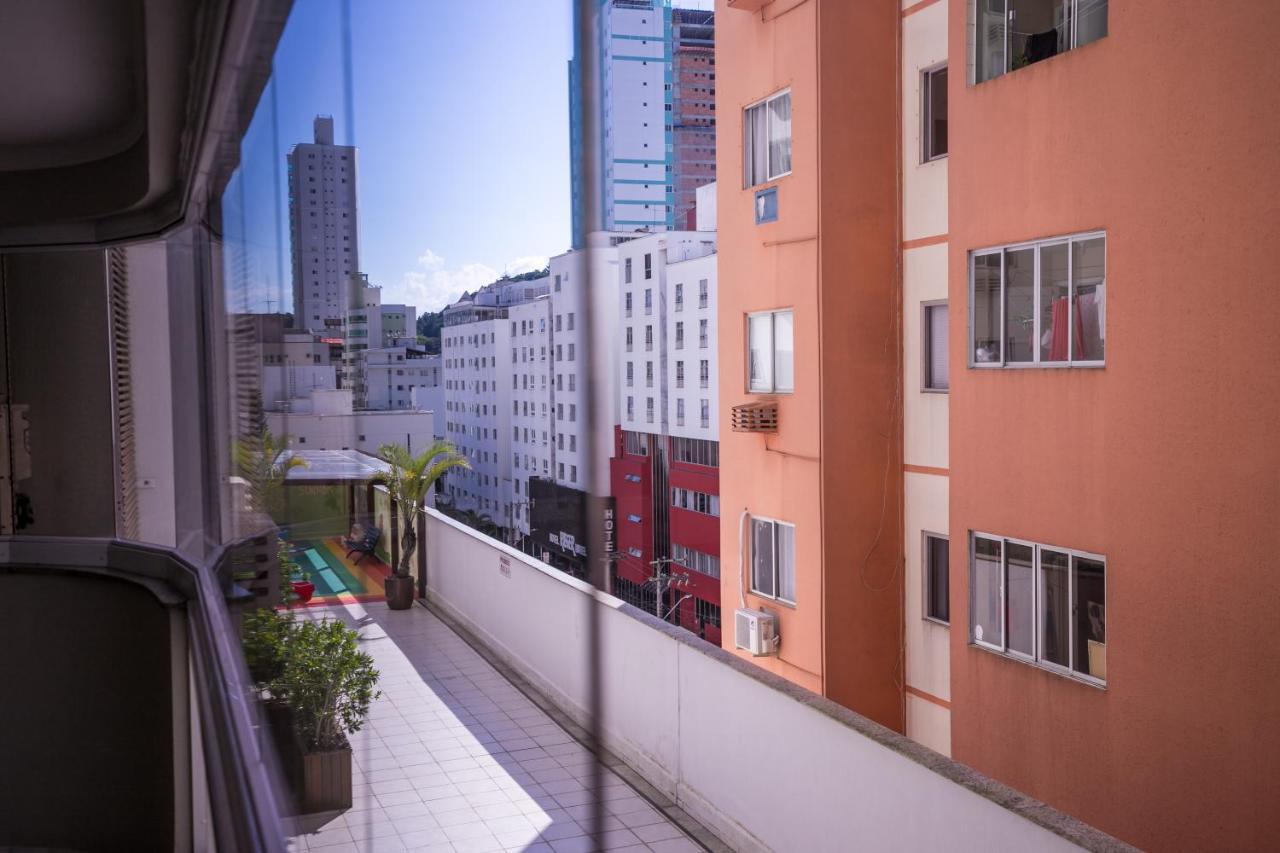 Apartamento Av. Brasil Frente Sh. Atlantico Balneário Camboriú